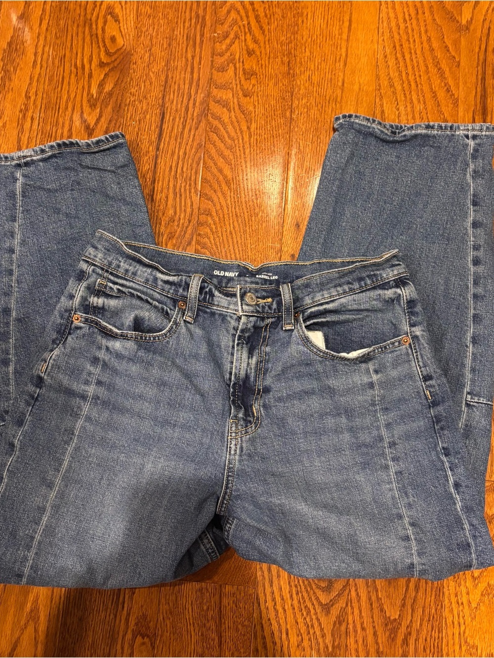 Barrel leg jeans